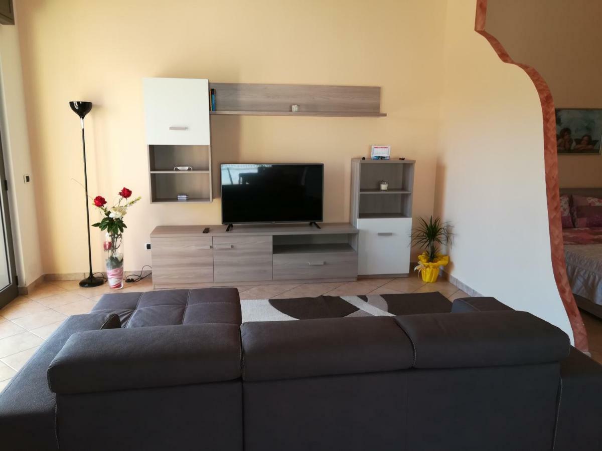 Dolce Casa Sara Villa Collemeto Buitenkant foto